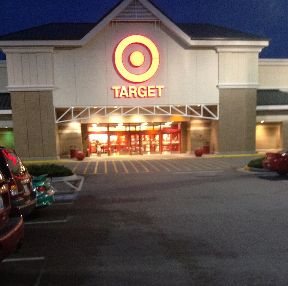 Target at Hamburg Pavilion